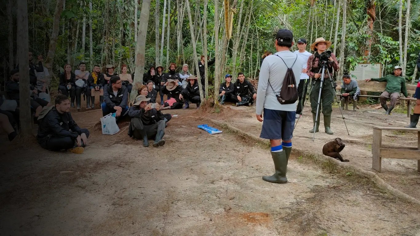 Jornada de turismo de protección de hábitats en el amazonas por bauen project