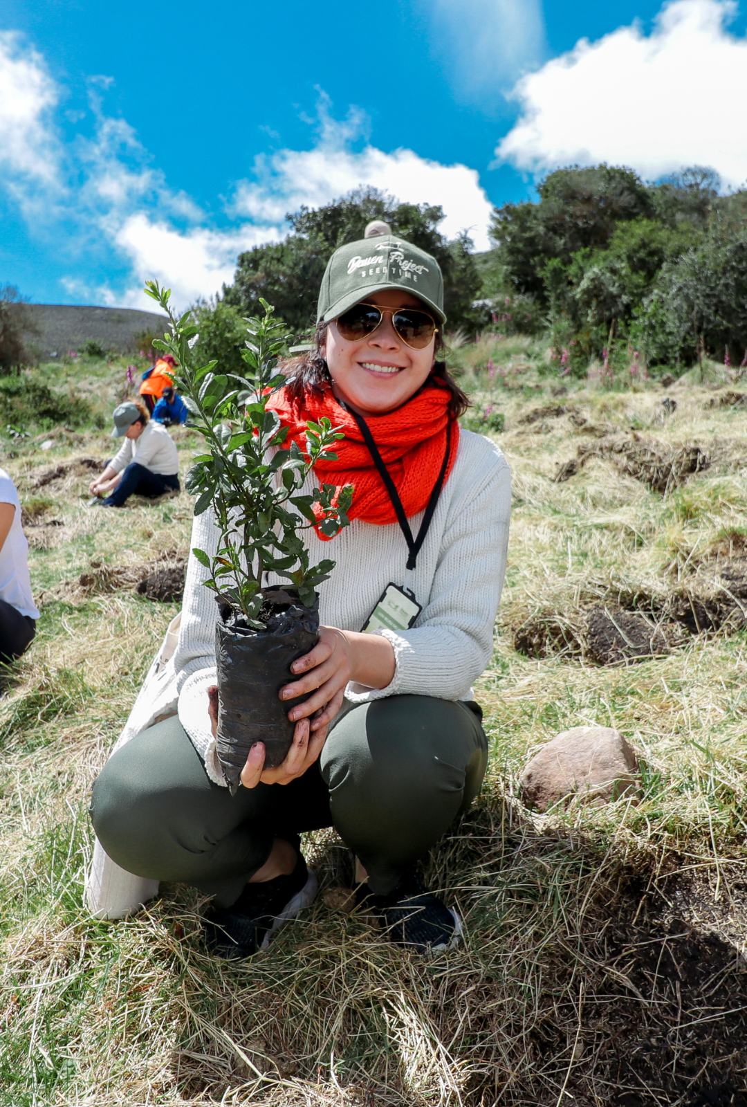 Plantación de árboles nativos en el Sumapaz